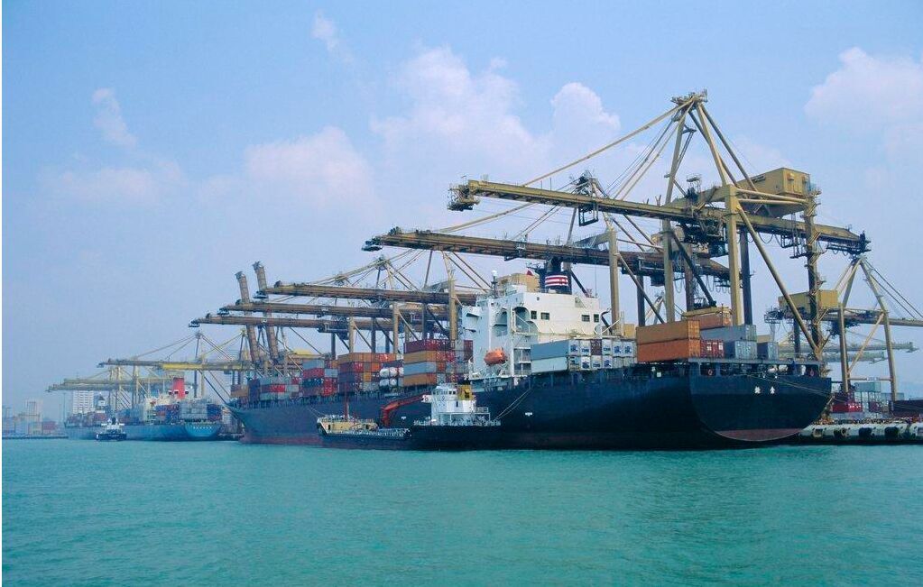 港口配套服務(wù)